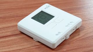 701PRO Nuovo termostato HVAC semplice da 24V per la casa